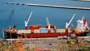 Port Sint Maarten Harbour crane (5)